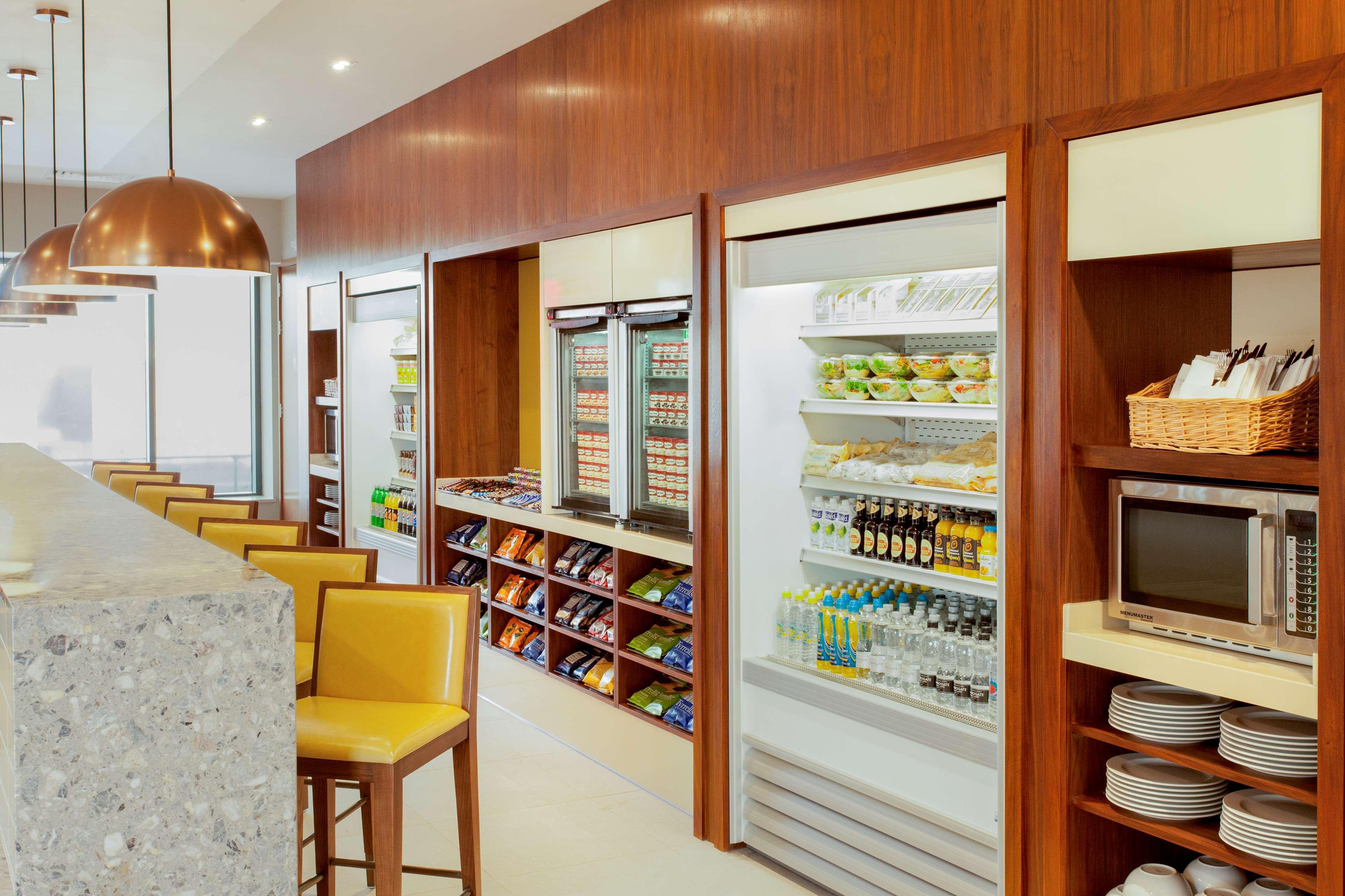 Hyatt Place West London Hayes Hillingdon Esterno foto