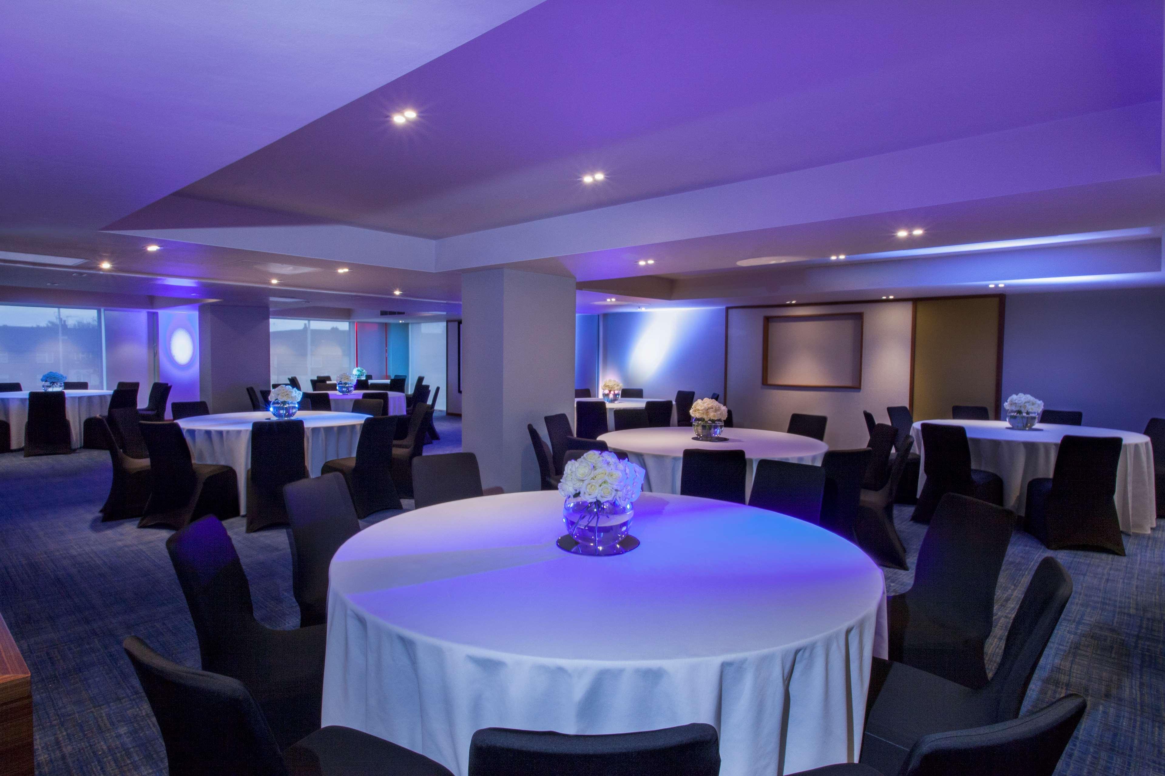 Hyatt Place West London Hayes Hillingdon Esterno foto