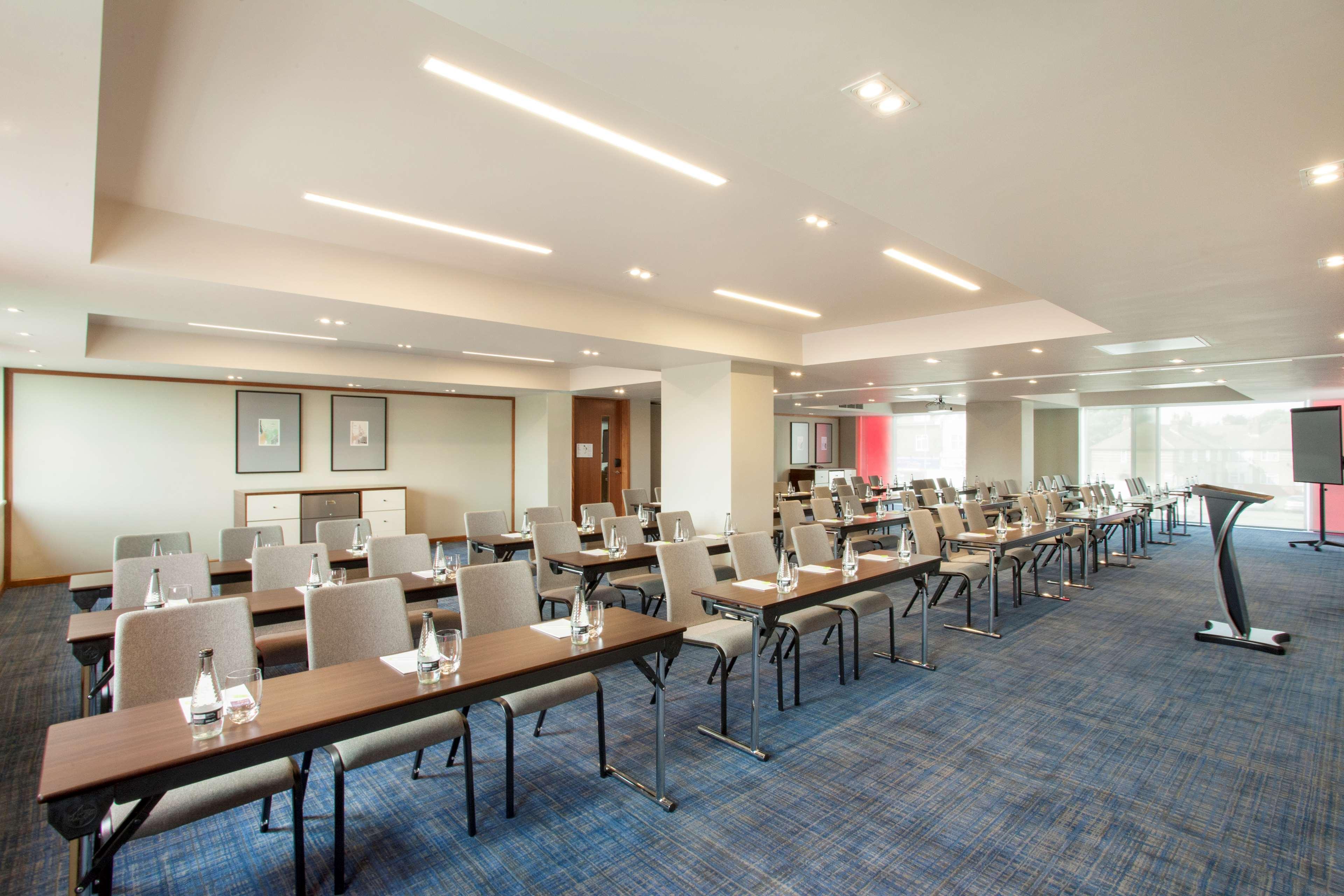 Hyatt Place West London Hayes Hillingdon Esterno foto