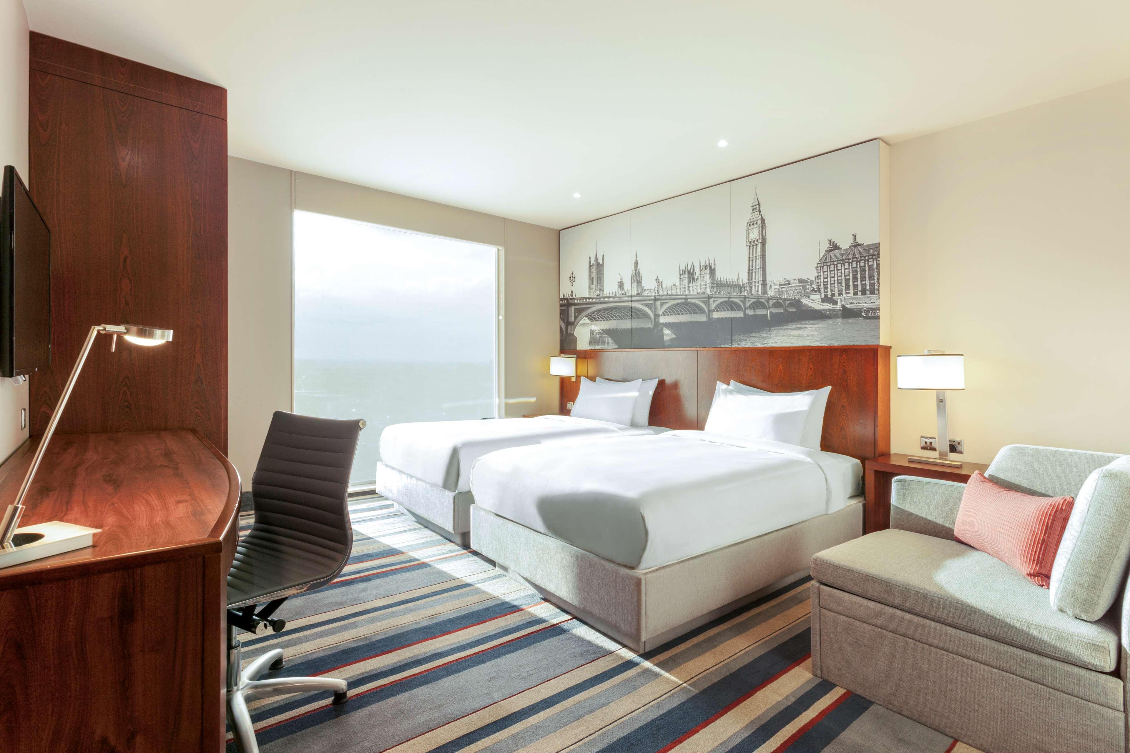 Hyatt Place West London Hayes Hillingdon Esterno foto